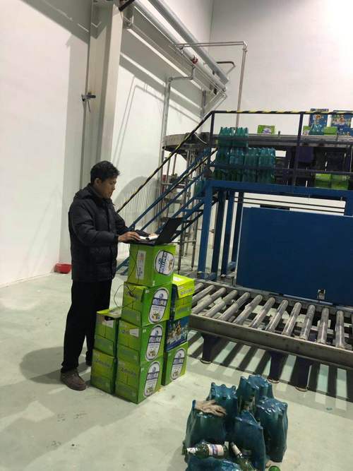曾继忠与工业机器人 从研发到销售的完整业务布局